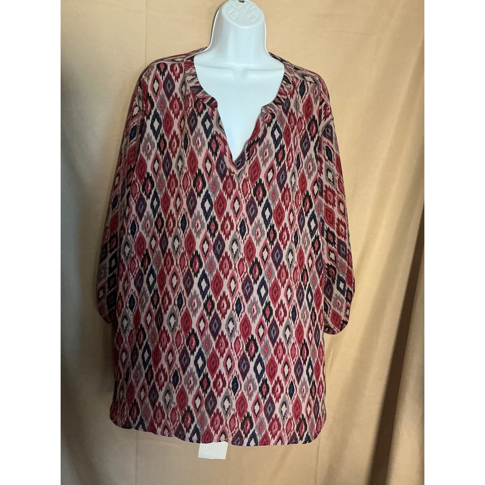 Maurices Tunic Top Womens 4X Red Purple Ikat Diamond Roll Tab Sleeve Excellent